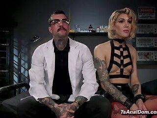 Tattooed scientist anal fucks blonde trans - ashemaletube.com on ashemaleporn.com